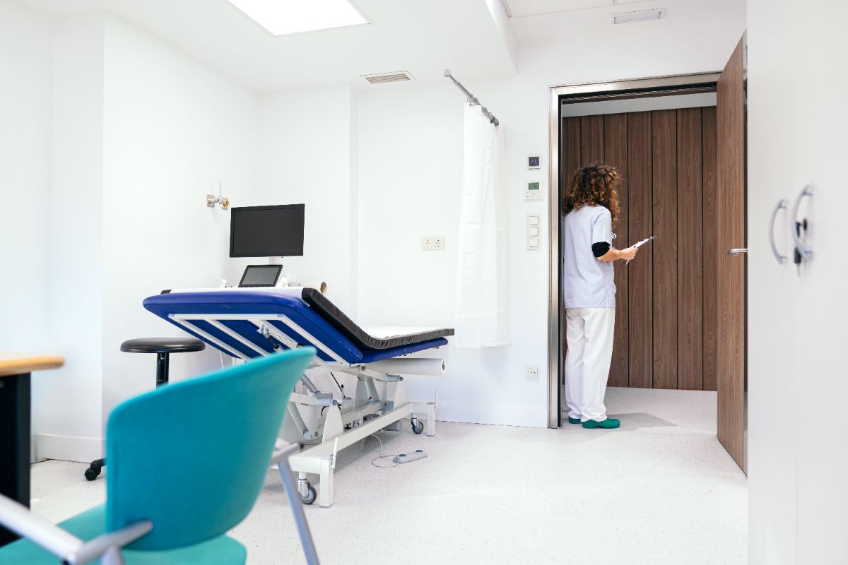 Fire Rated Wall Panels used in a hospital clinic